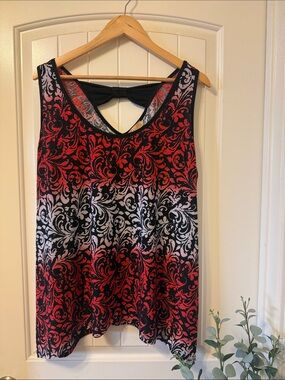 Ornate Red & Black Sleeveless Tank with Bow Back